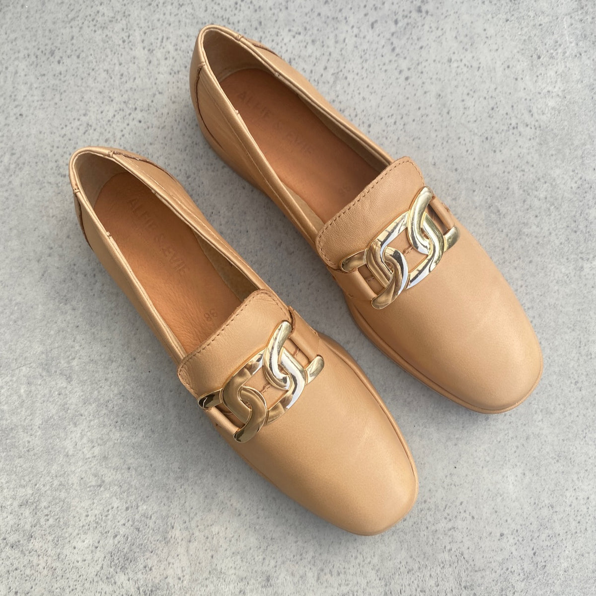 A&E Luis CM ONLINE ONLY, Size 42 – Wink Shoe Store