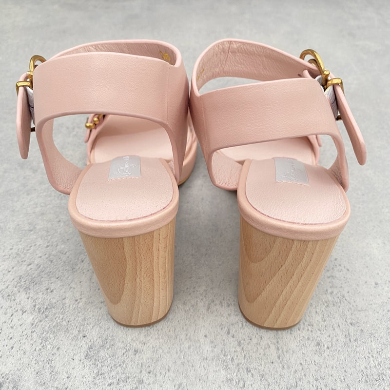 KW Rose Heel