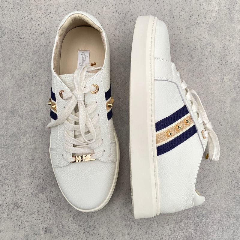 KW Caine Trainer