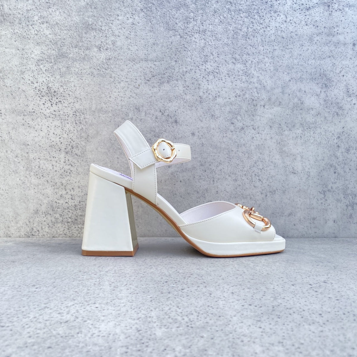 MW Trixie Heel