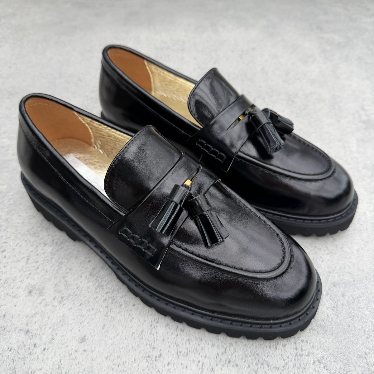 KW Thea Loafer