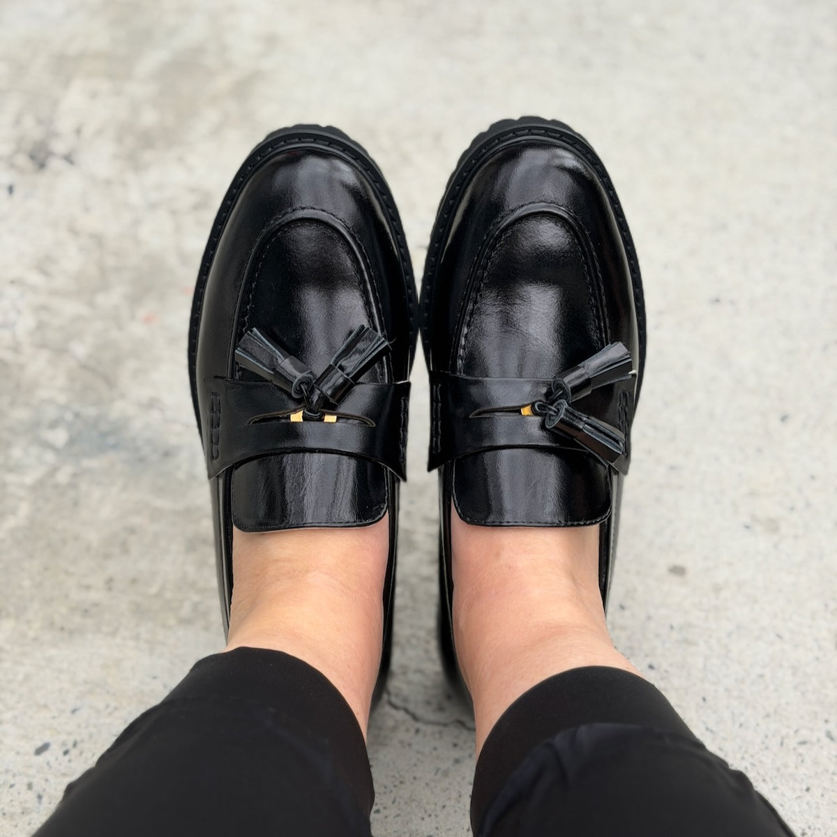 KW Thea Loafer