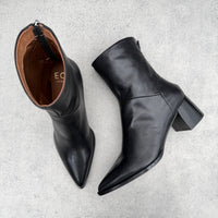 EOS Auroa Boot