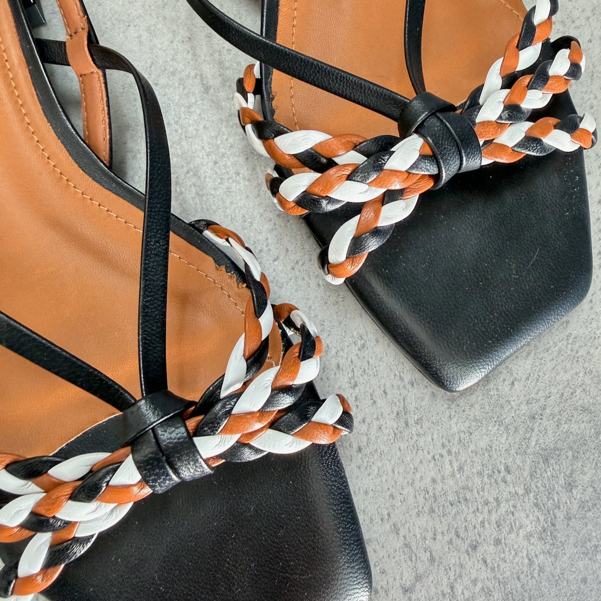 RARE FIND | ONE PAIR - CRSS26/2.1