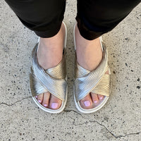 DJ Toyce - ONLINE ONLY, SIZE 37